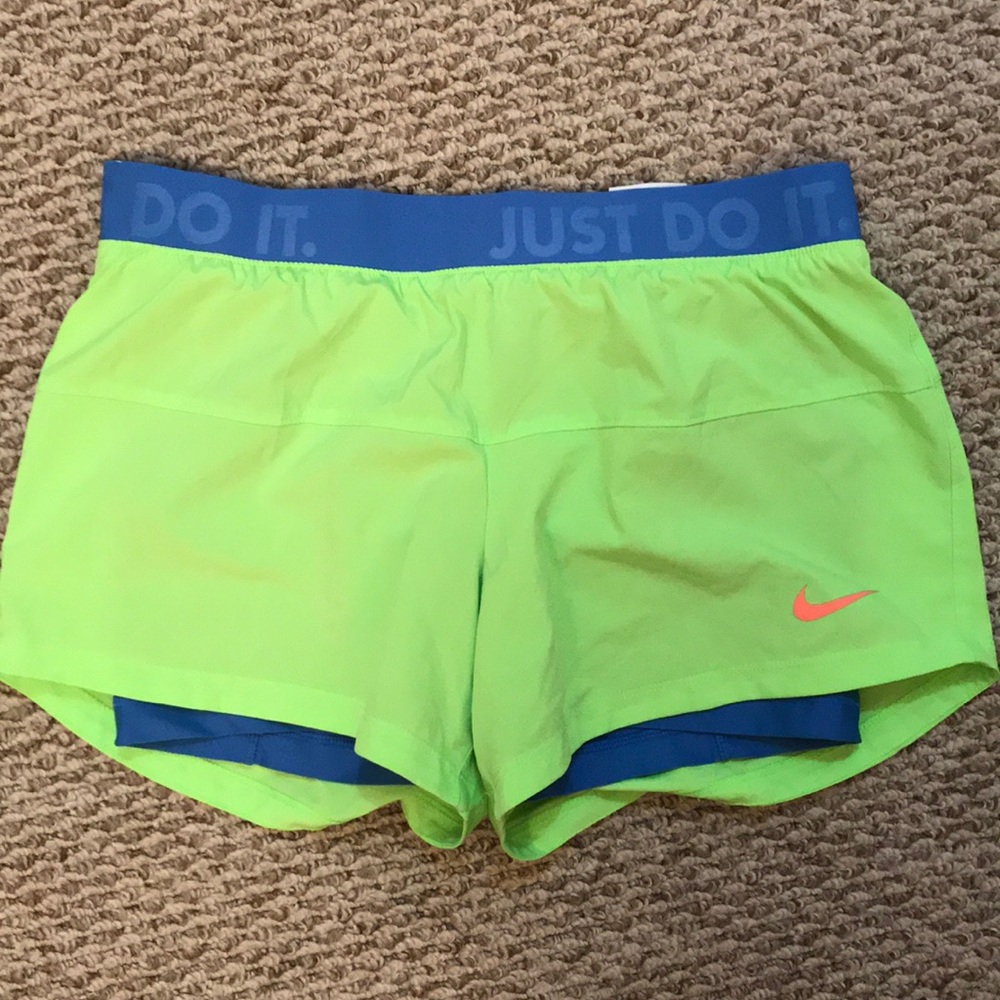 Nike 2-in-1 compression lined running shorts